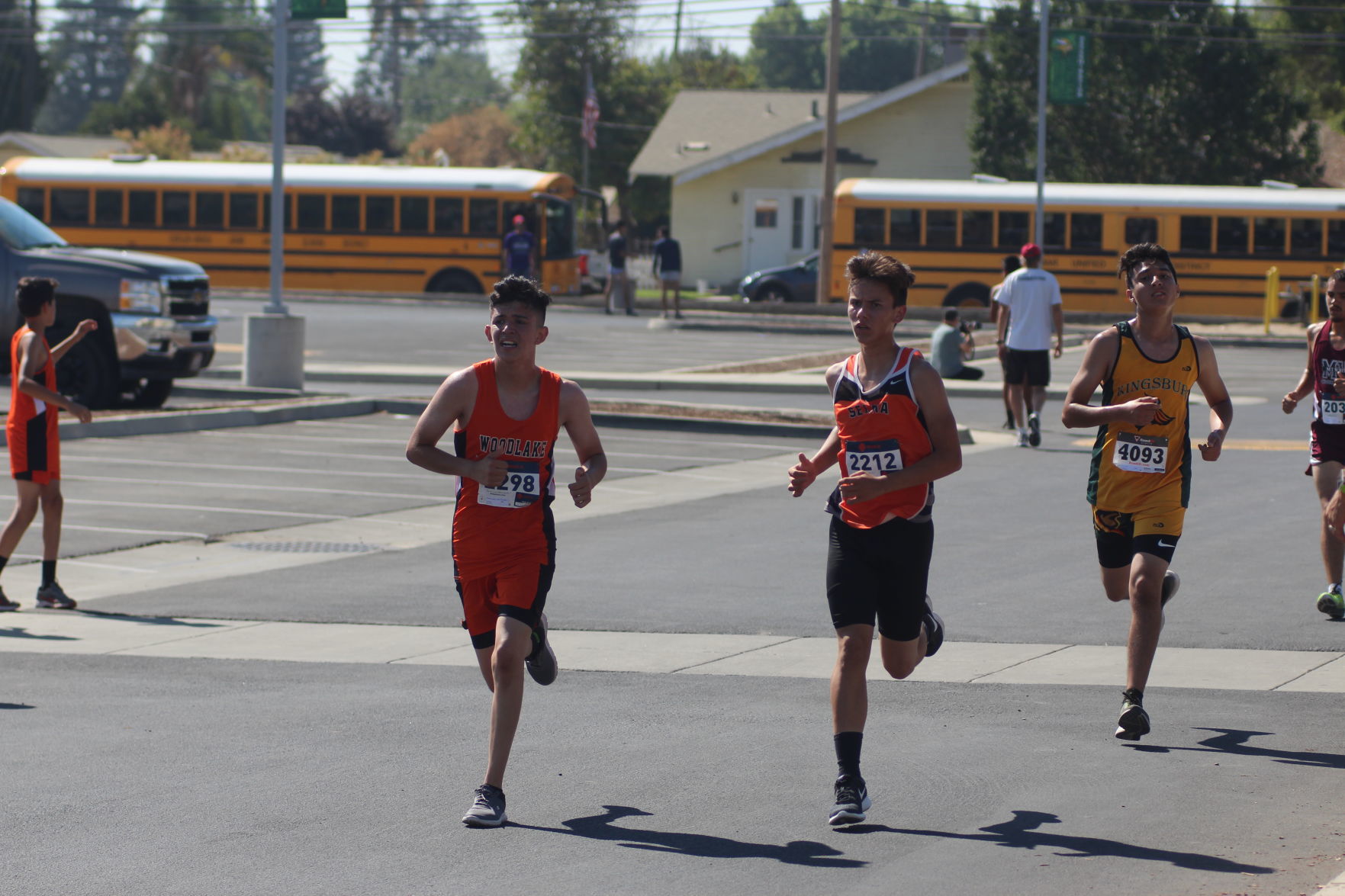 Kingsburg hosts cross country meet